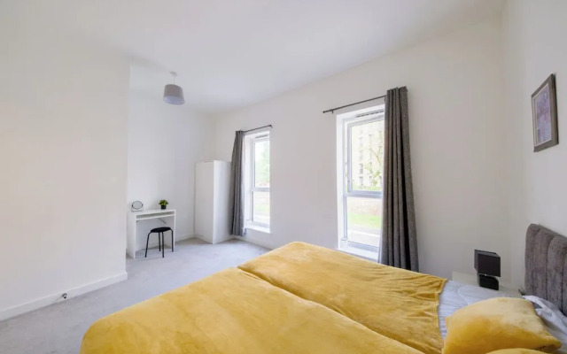 2 Bedroom House in Birmingham