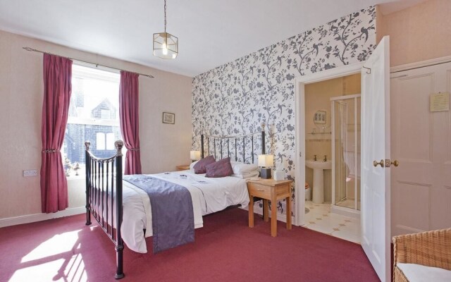 Tivoli Place Guesthouse