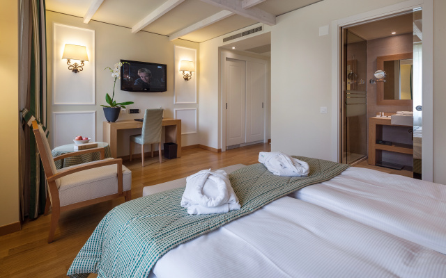 Kurhaus Cademario Hotel & SPA – Guest Rooms – Cademario