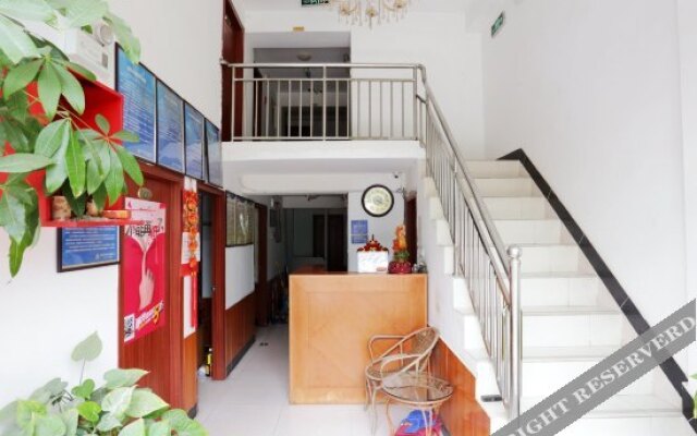 Tonghong Hostel