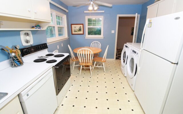 Atlantic Haven 4 Bedroom Home by Redawning