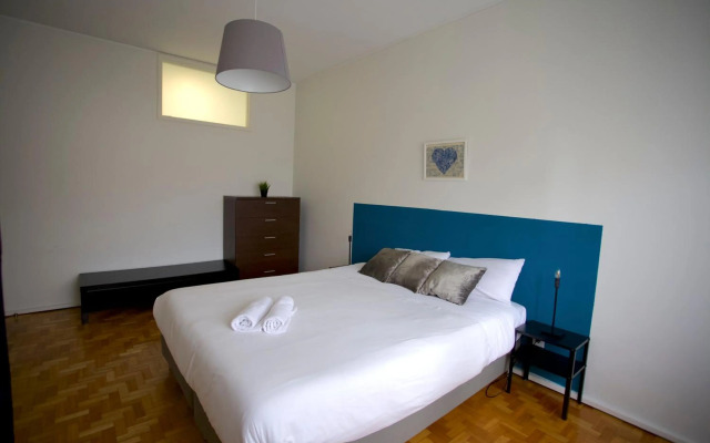 Galante & Waltrick - Downtown 3 Bedroom - Parking Downstairs - Balcony