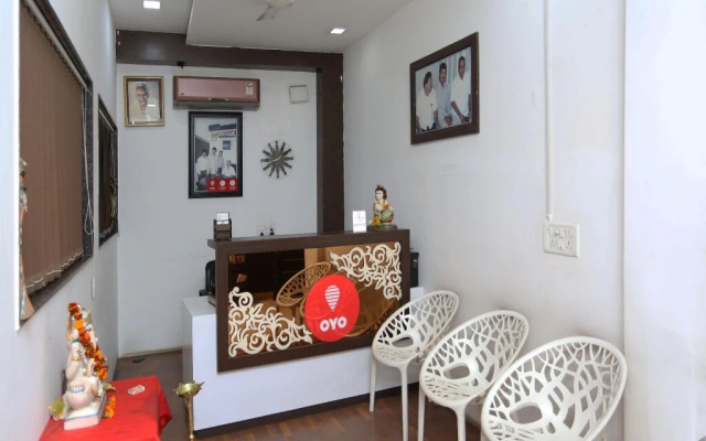 Hotel Radhe Inn by OYO Rooms