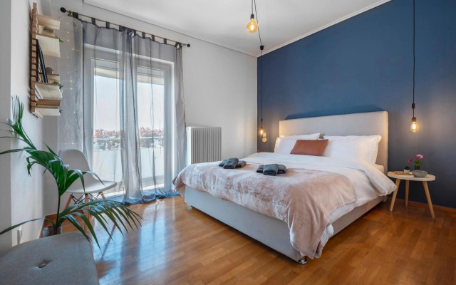 Bright 3 bd apt, Hellenikon Metr. Park , Glyfada