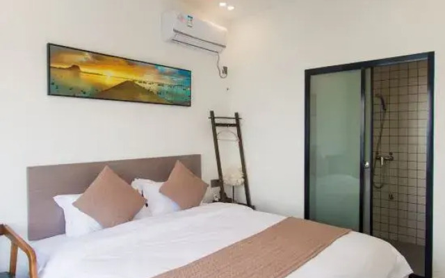 Fuguang Bieyuan Hostel