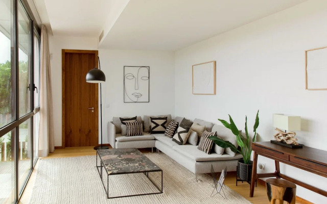 Troya Regal Villa By Cadenzalux