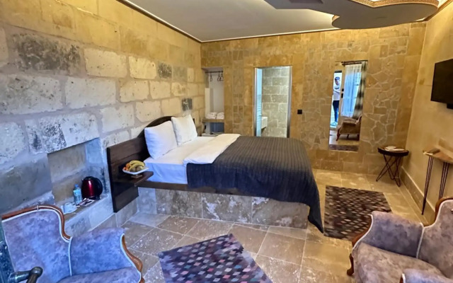 Di̇ri̇li̇ş Banarya Pansi̇yon