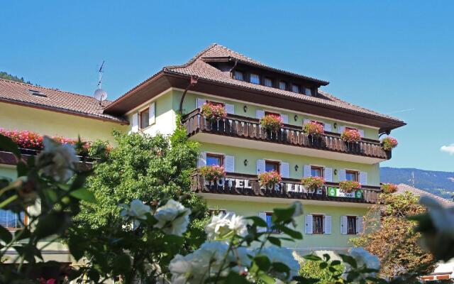 Hotel Gasthof Zur Linde