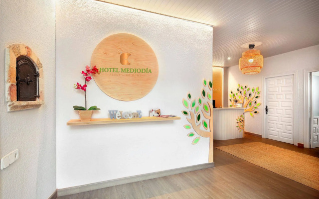 Hotel Boutique Mediodía & Apartments