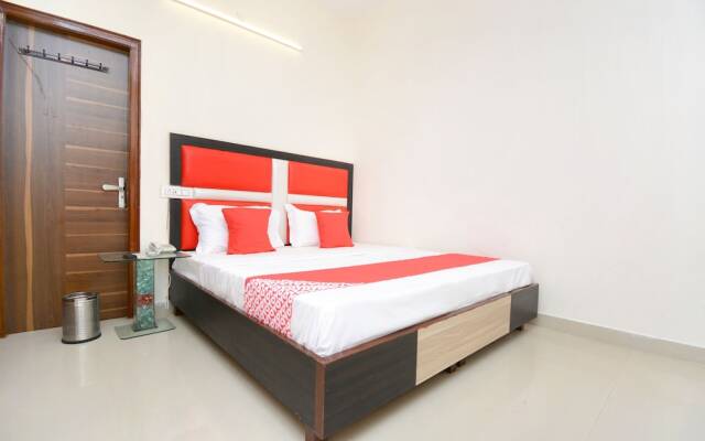 Hotel Ozas Grand by OYO Rooms