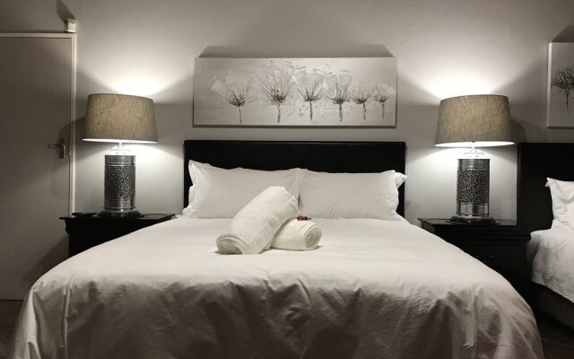 Upington Manor