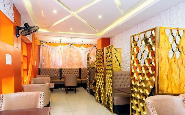 Nur Complex Hotel