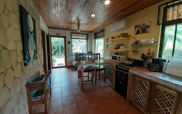 Encantada Guest House: Spectacular View & Excellent Reviews