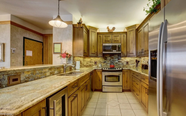 Chateaux Dumont #2716