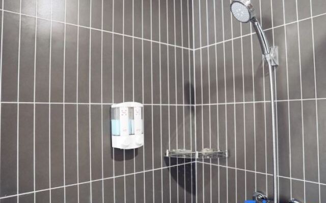 Fengsheng Home Hostel