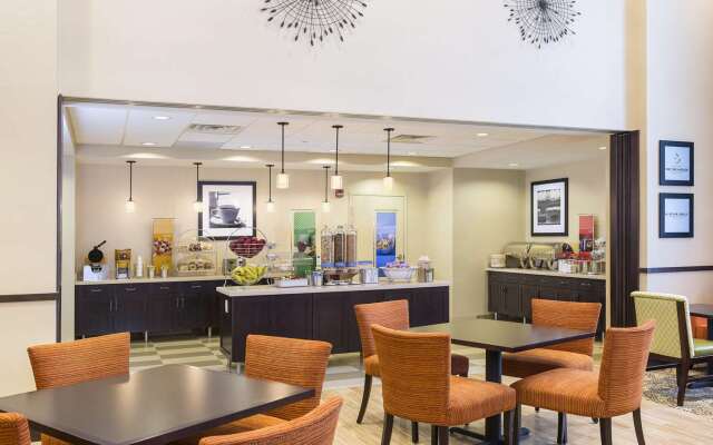 Hampton Inn & Suites Philadelphia Montgomeryville