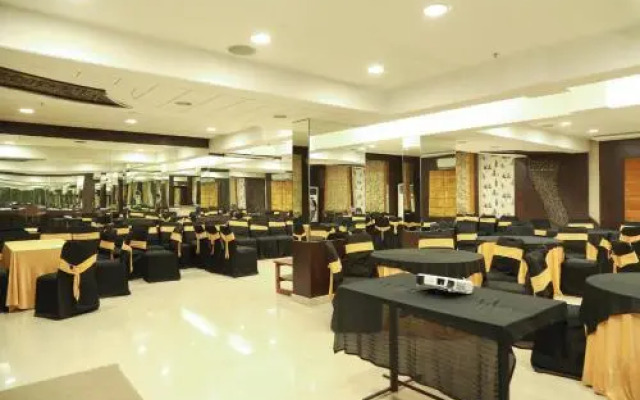 Hotel Darshan Towers