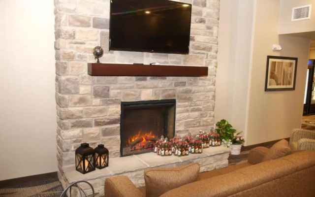 Cobblestone Inn & Suites - Vinton
