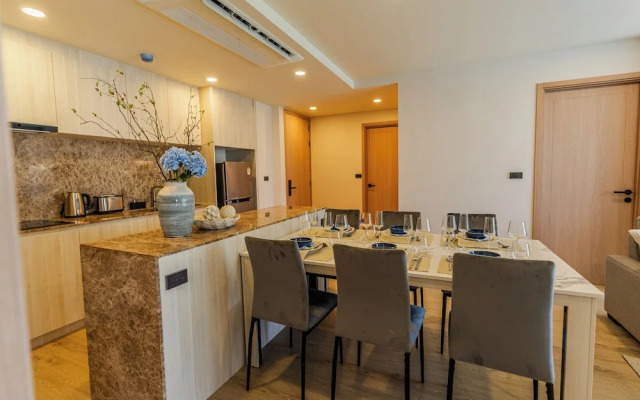 The Ozone Condotel Phuket