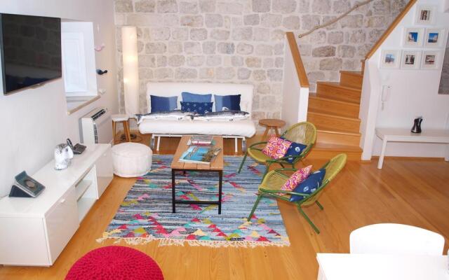 Apartment Domino 18