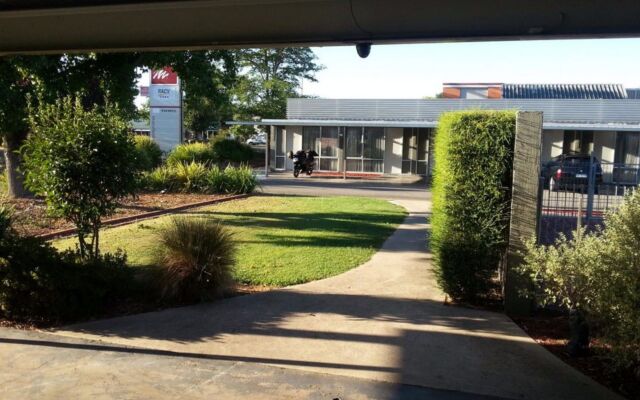 Mansfield Motel