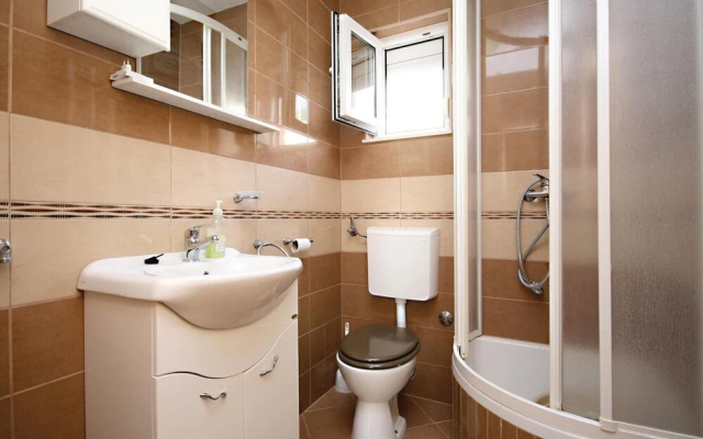 Stunning Apartment in Zatoglav With 1 Bedrooms and Wifi