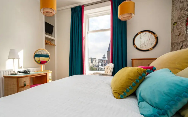 Antrim House Guest Rooms & Suites