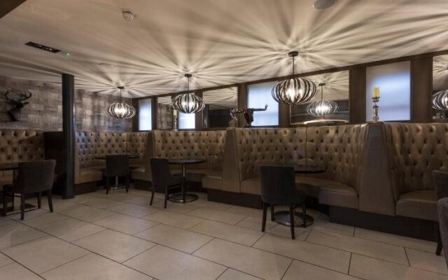 The White Hart Hotel