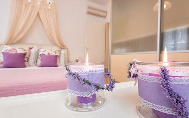 Tempe Vaughn 3 Bedroom Home by RedAwning