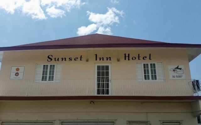 Sunset Inn Hotel