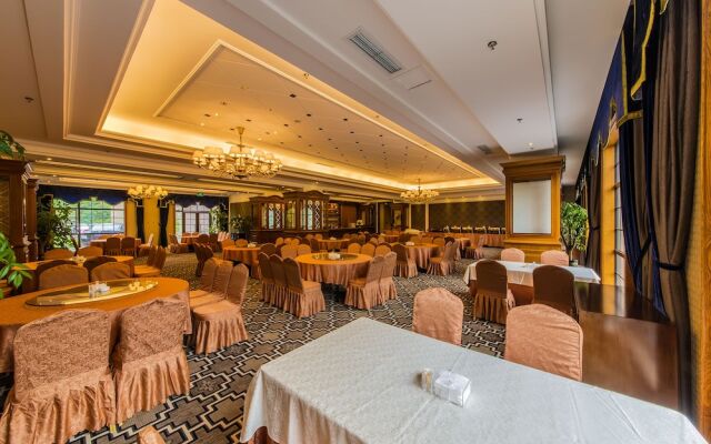 Howard Johnson Life Mountain View Chengdu