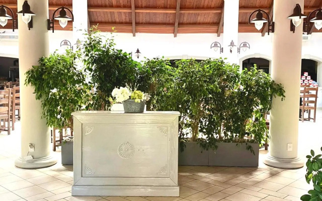 Horse Country Resort Congress & Spa - Hotel Medar