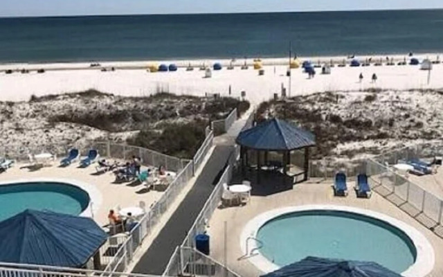 Sugar Beach 230 by RedAwning