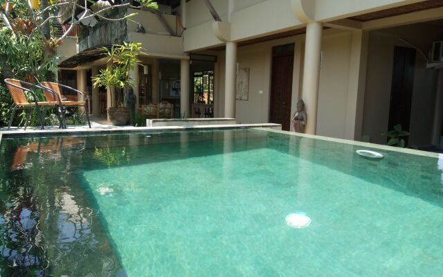 Ubud Suites