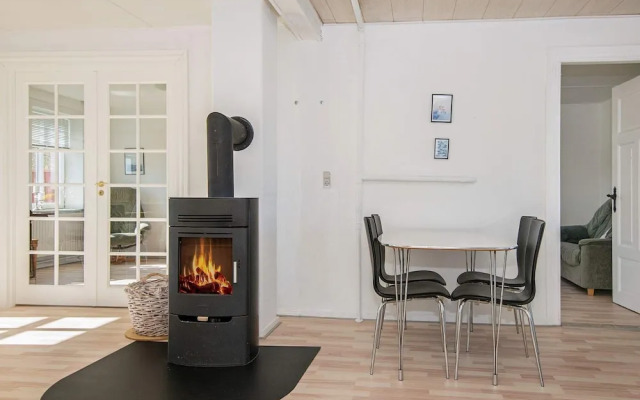 8 Person Holiday Home in Bredebro