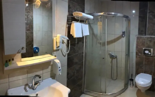 Grand Mardini Hotel
