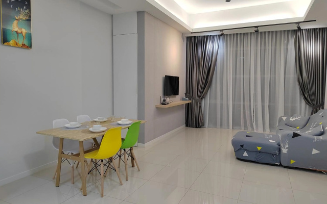 Executive 2-Bedroom Next to Paradigm Mall and New World Hotel – Guest Rooms – Petaling Jaya