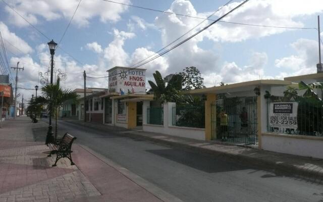 Hotel Hermanos Aguilar