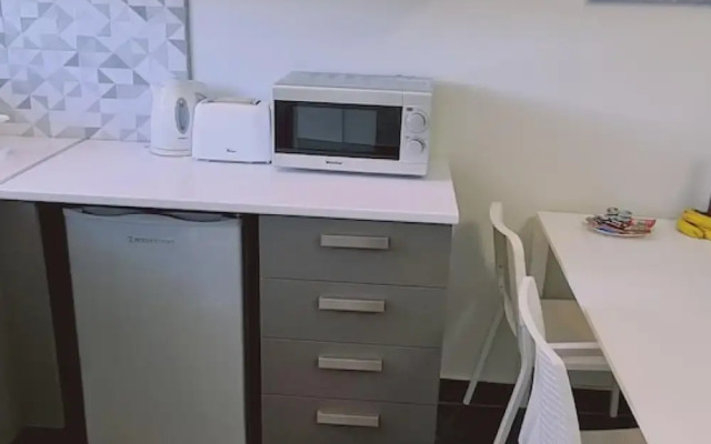 14 AN - 114 Nissi Twins Apartment
