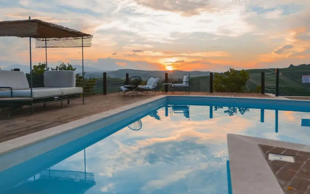 Charming Apartment in Ascoli Piceno Near Village