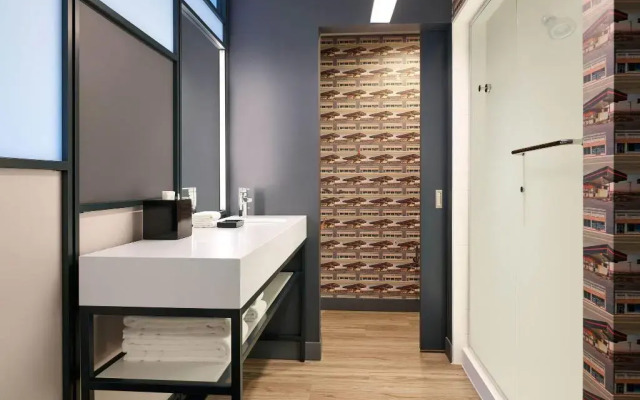 Aloft Portland Downtown Waterfront ME