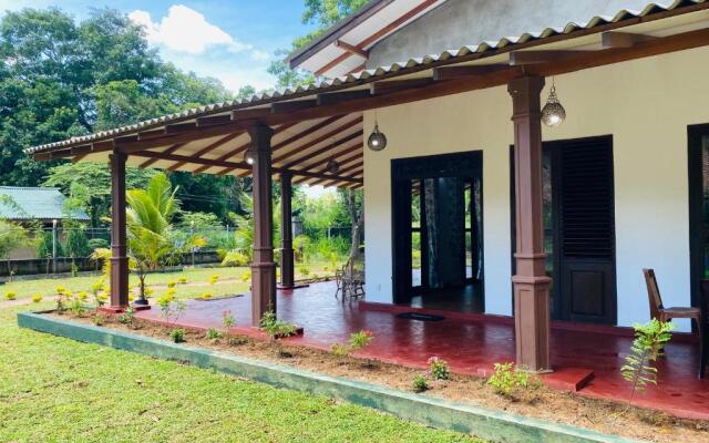 Miracle Holiday Villa & Restaurant