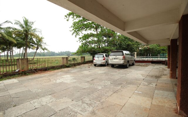 OYO 9881 Home Pool View 2BHK Varca Beach