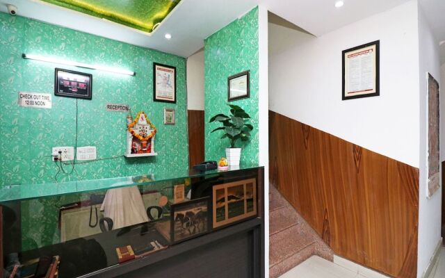 Oyo 24958 Hotel Dayal