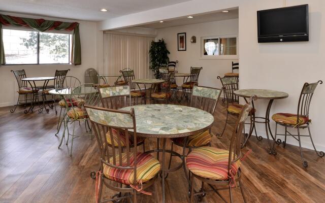 Americas Best Value Inn New Paltz