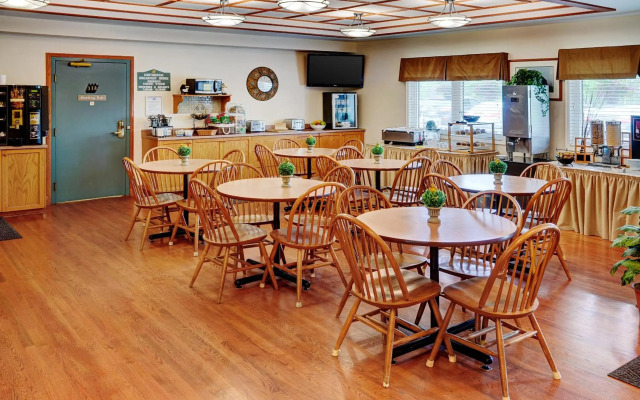 Coastal Inn Halifax