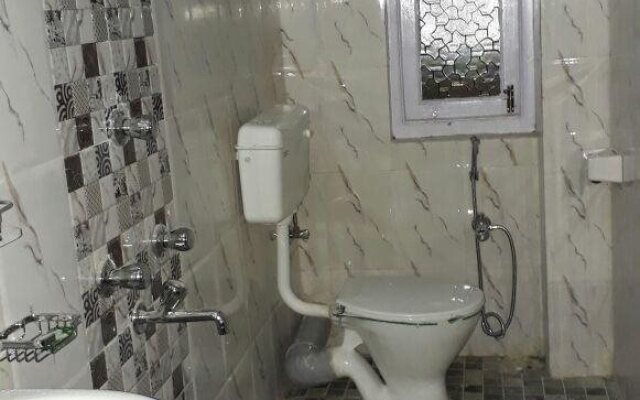 Hill Hotel Lachhung