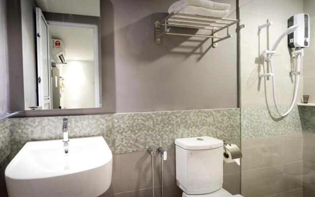 H Boutique Hotel Xplorer Loke Yew