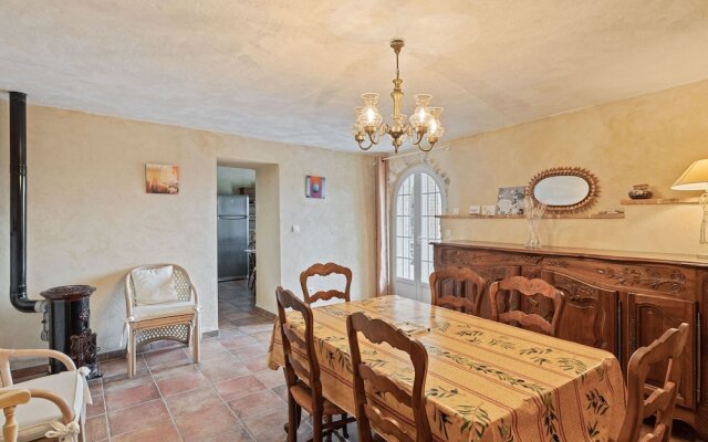 Heritage Villa in Les Mages with Private Pool