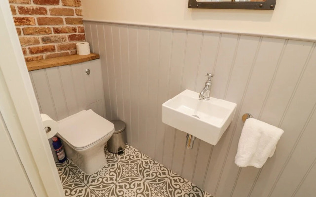 Pumphouse Cottage